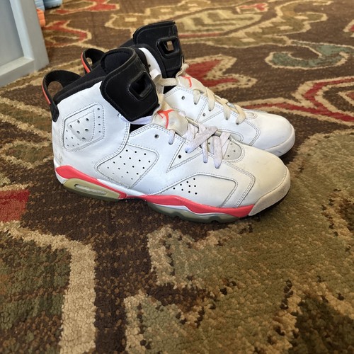 NIKE Air Jordan VI 6 Retro BG Infrared 384665 123 Size 6Y - Picture 1 of 9
