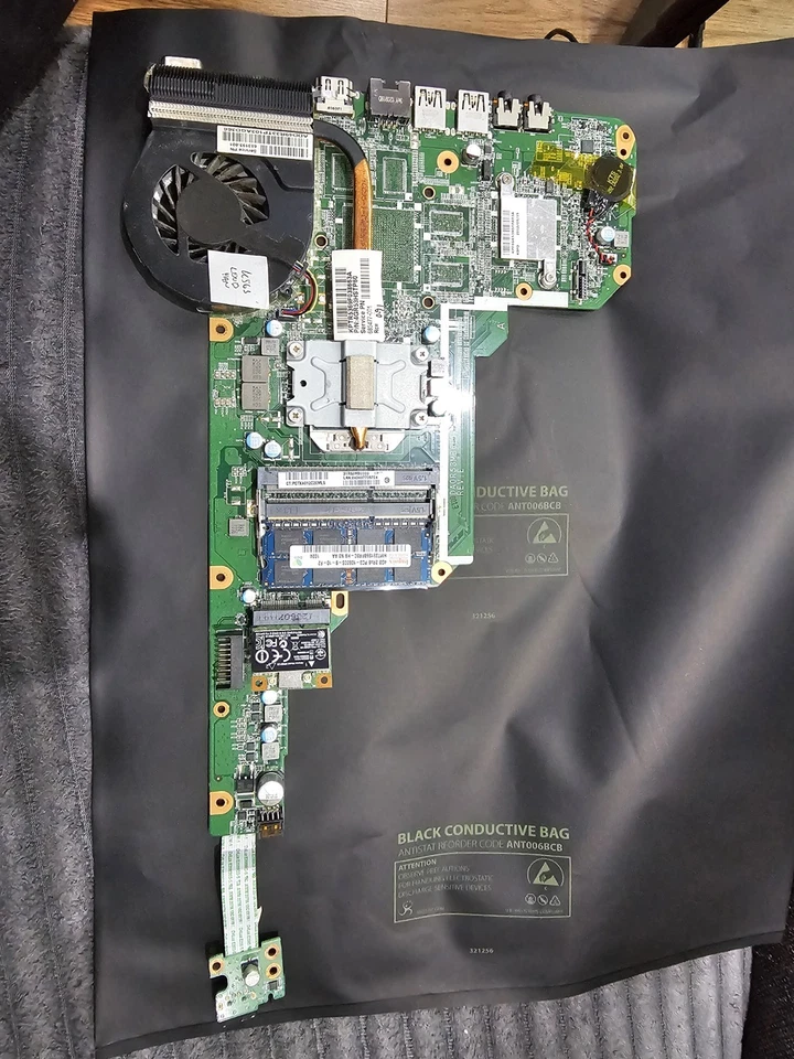 K563 HP Pavilion G6-2213sa  AMD A8-4500M 1TB 4GB Laptop Motherboard - Image 3 of 4