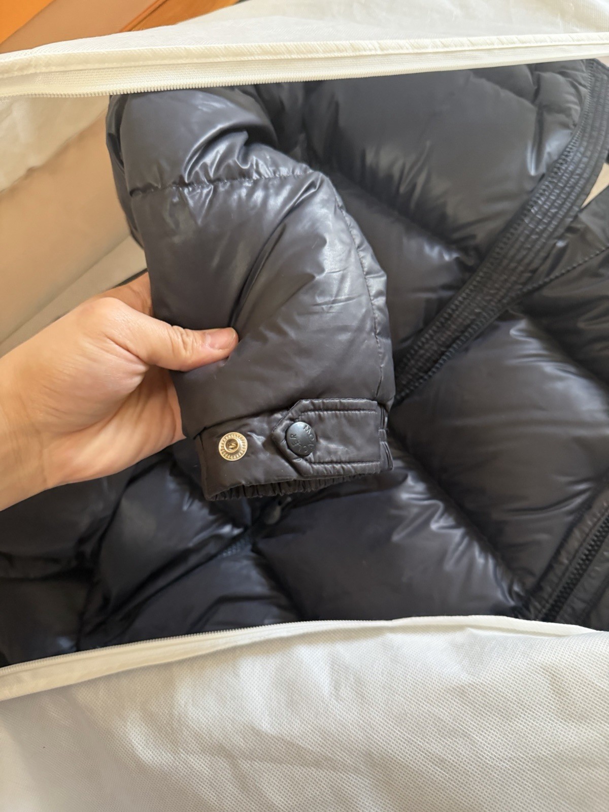 Moncler Ecrins Navy Size 3 image 3