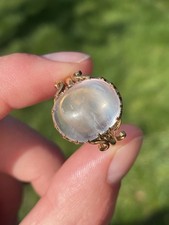 18ct Gold Victorian Large Natural Moonstone Ring 3.8 Grams