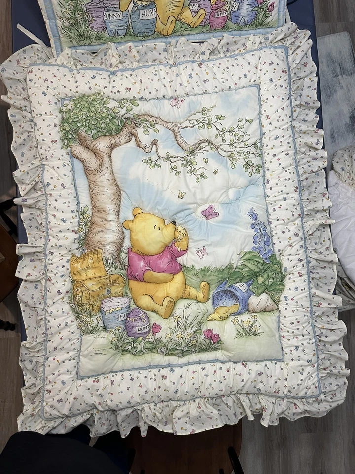 Винтажное классическое постельное белье для кроватки Winnie The Pooh 9 предметов 1995 Disney Red Calliope - Изображение 3 из 4