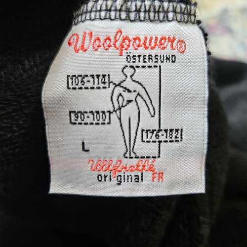 Maglione Woolpower Ostersund 1/4 zip nero 400 g/m² misto lana merino taglia large - Foto 11 di 14
