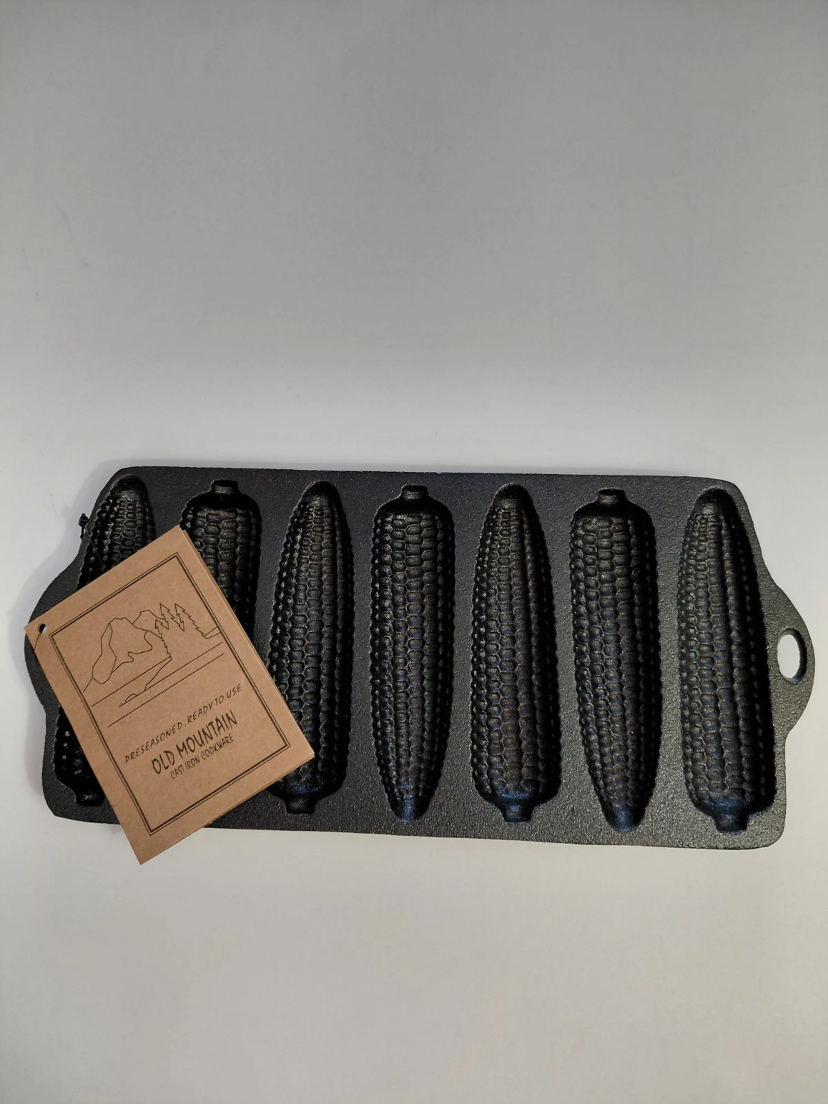 Pre-Seasoned Cornbread Pan 7 Impressions 12"x5.5"