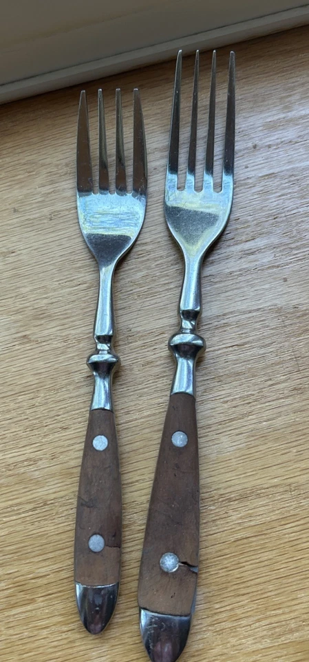 Juego de 3/5 cubiertos de acero inoxidable Hampton Chefs Bistro marrón 17 piezas con remaches leer Foto 4 de 4