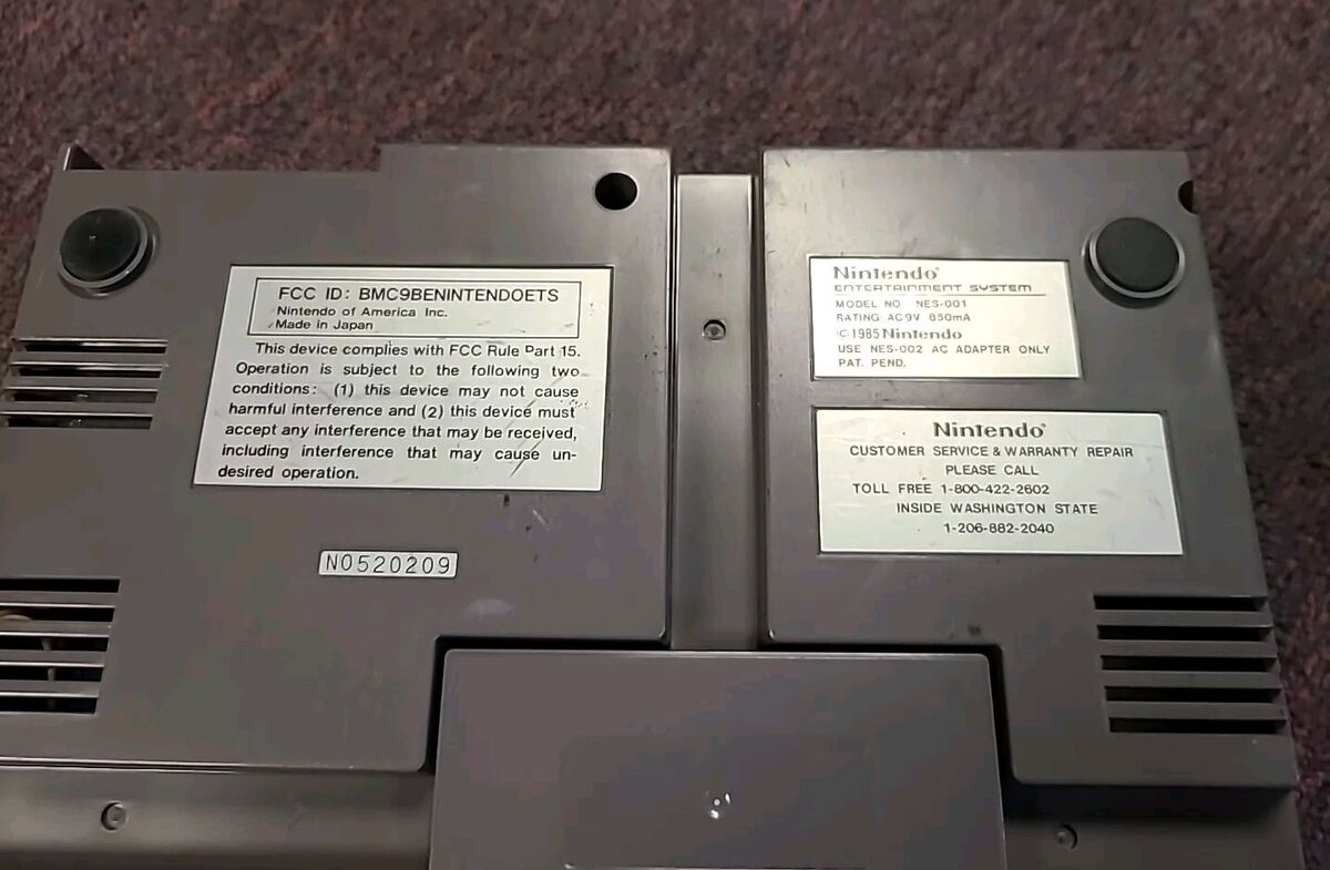 Nintendo Entertainment System NES Action Set (Complete in Nintendo Entertainment System NES Action Set (Complete in