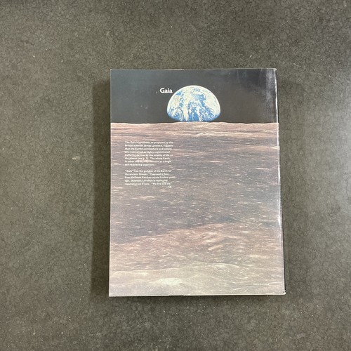 THE NEXT WHOLE EARTH CATALOG ACCESS TO TOOLS January 1981 - Imagen 3 de 17