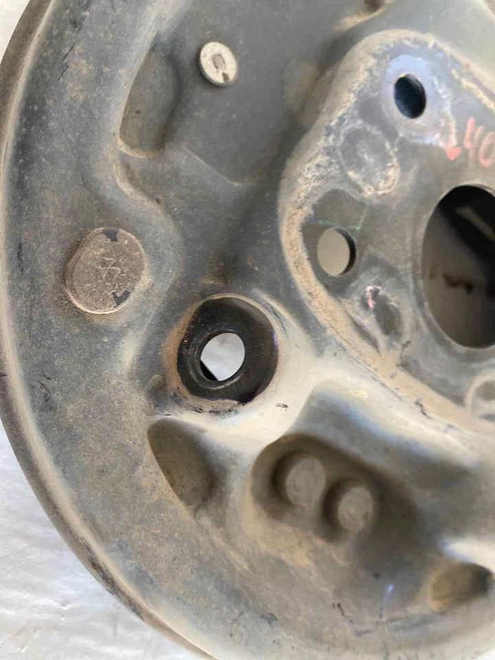 MITSUBISHI MIRAGE 2017 hatchback 1,2 L 3 cilindros freno trasero lado izquierdo derecho Foto 4 de 4