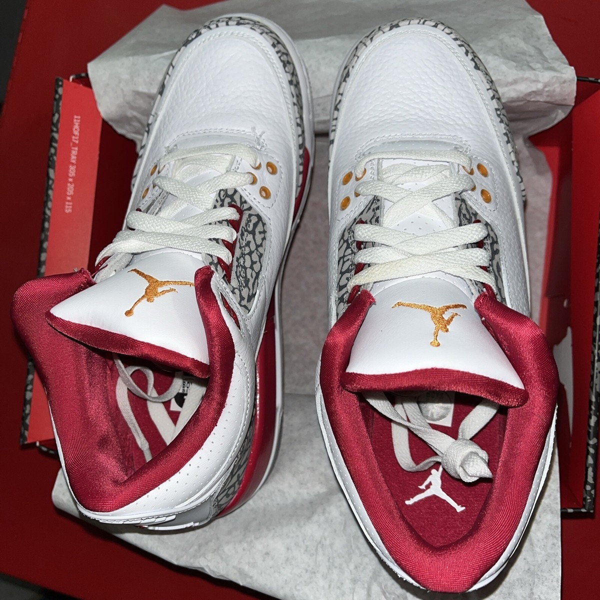 NEW* Air Jordan 3 Retro GS 'Cardinal Red' Kid's shoe size 7Y
