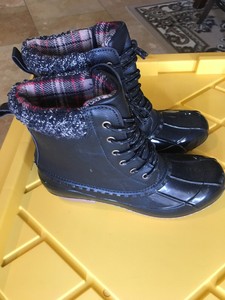 sweater cuff duck boot