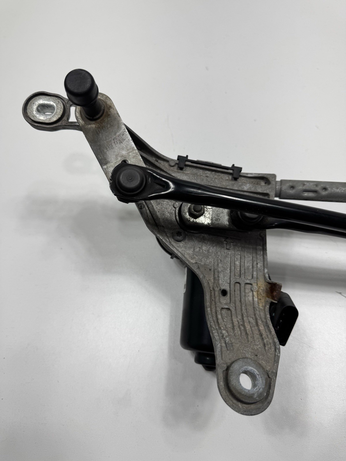 ✅2014-2024 MASERATI GHIBLI FRONT WINDSHIELD WIPER MOTOR W LINKAGE OEM 670007561