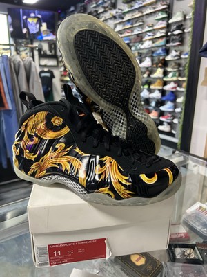 Nike Air Foamposite 1 One Supreme SP Black Metallic Gold 652792
