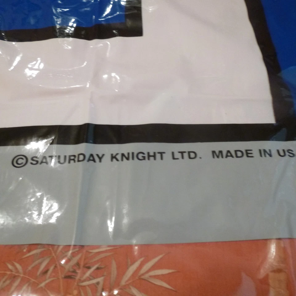 Cortina de ducha de vinilo Mickey Mouse & Co. 70x70 Saturday Knight LTD - COMO NUEVA Foto 2 de 4