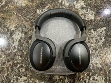 Bowers  Wilkins PX7 Over-Ear Noise Cancelling Wireless Headphones - BLACK