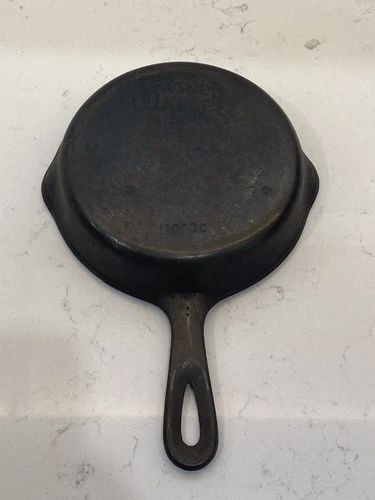 Vintage Wagner Ware Sidney Cast Iron -0- 10530 #3 Skillet Pan Double Spout