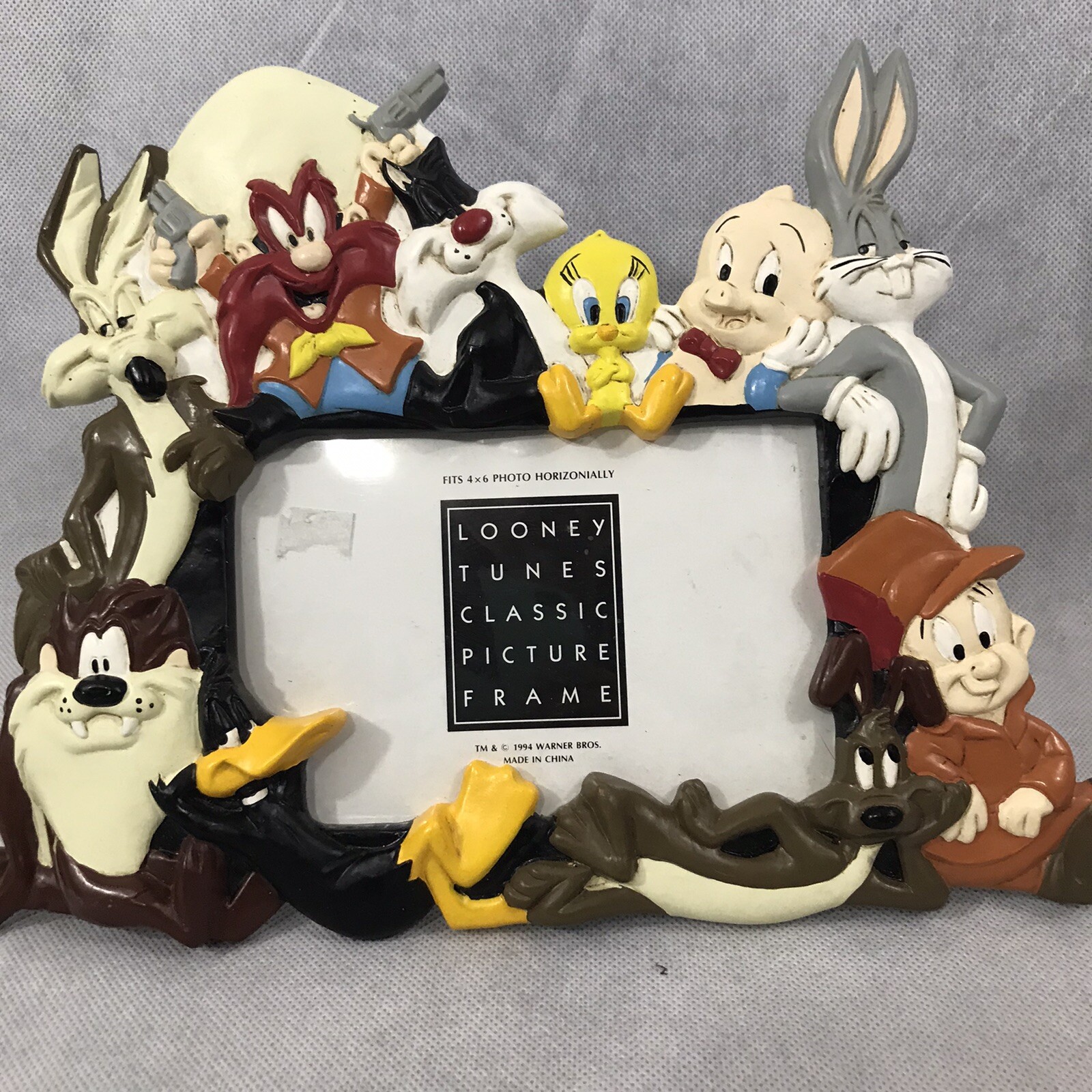 LOONEY TUNES WARNER BROS 3-D Cartoon Picture Frame Elmer Fudd Bugs Bunny Taz | eBay LOONEY TUNES WARNER BROS 3-D Cartoon Picture Frame Elmer Fudd Bugs Bunny Taz | eBay