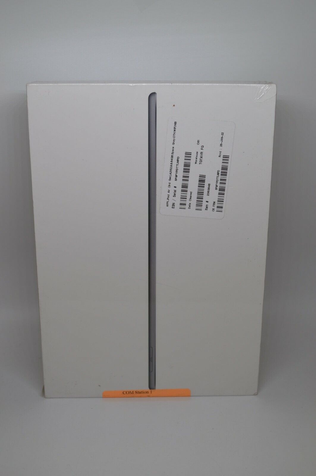 Apple iPad Air (3rd Generation) 64GB, Wi-Fi, 10.5in - Space Gray 