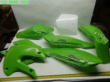 Plastic Fender Fairing Body Kit Set For KLX110 11120401 Green/White ?F11120401