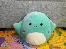 SQUISHMALLOWS squishmallow 8in Maggie Stingray BNWT kellytoy HTF tiktok tik tok