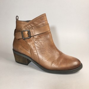 vince camuto beamer bootie