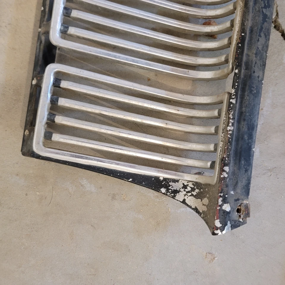 Dodge Dart Grille Mopar 2276114 1963 Foto 2 de 4