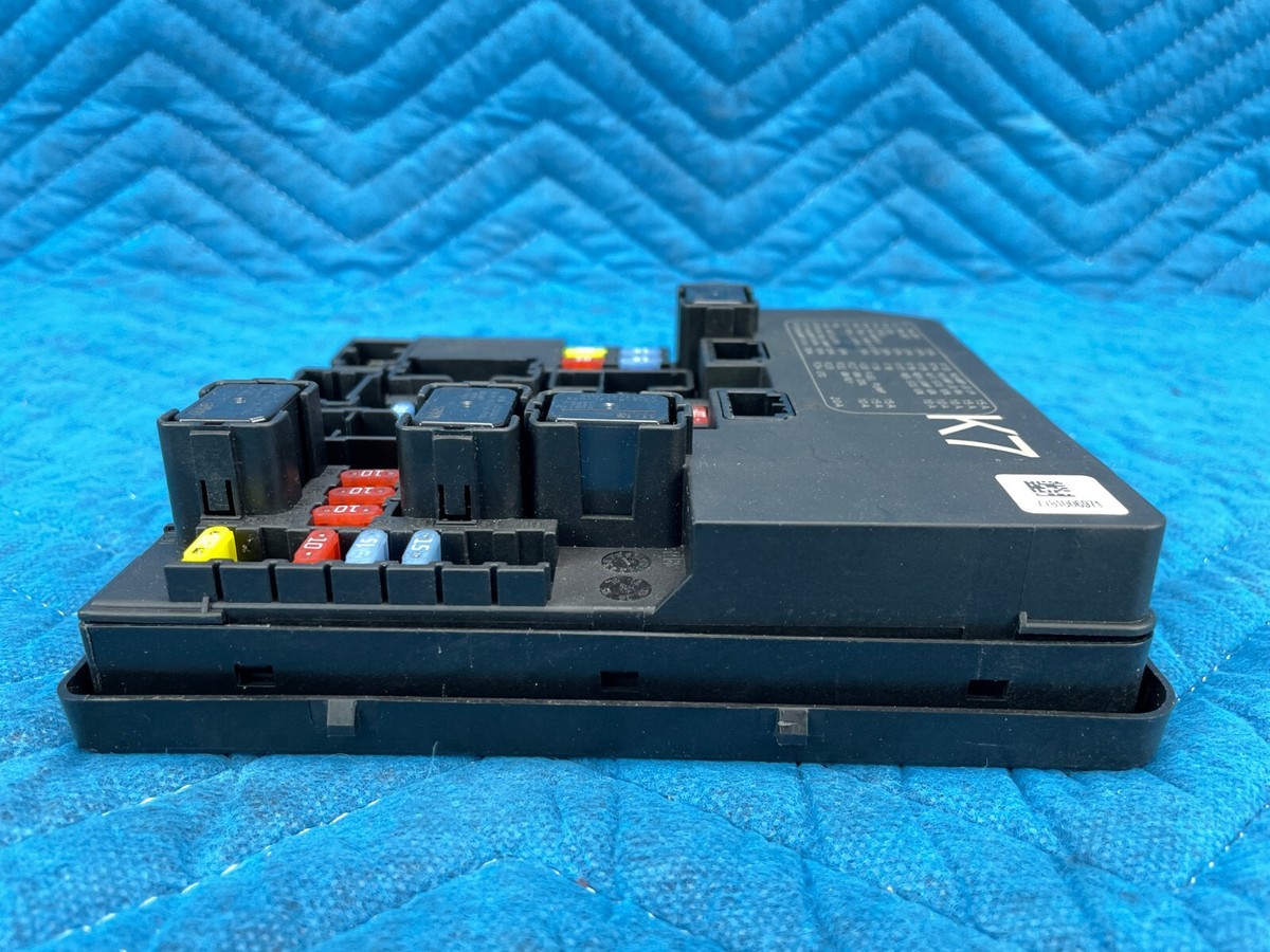 Infiniti Nissan IPDM Intelligent Power Distribution Module Infiniti Nissan IPDM Intelligent Power Distribution Module