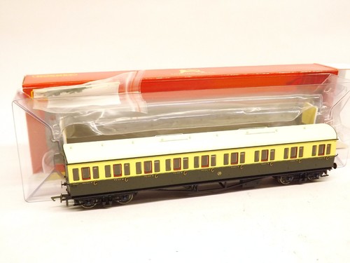 Hornby R4875A GWR Spannzange Suburban Composite (RH) Reisebus 6627 (OO) Originalverpackt | Zustand: New