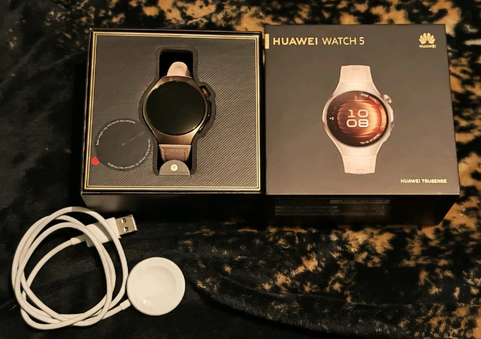 Huawei Watch 5, photo 1 of 5