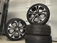 Original Mercedes C-Klasse 18 Zoll Winterreifen Alufelgen 225/45 R18 95H Original Mercedes C-Klasse 18 Zoll Winterreifen Alufelgen 225/45 R18 95H