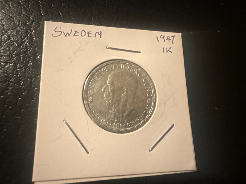 1947-TS Sweden 1 Krona - Gustaf V - Fine (F) KM#814 - Silver