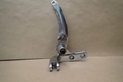 03 HARLEY DAVIDSON FXD DYNA SUPER GLIDE 88 100TH ANNIVERSARY FOOT SHIFTER MOUNT