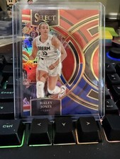 2024 Select WNBA HALEY JONES Red Blue Premier /399 Dream #165
