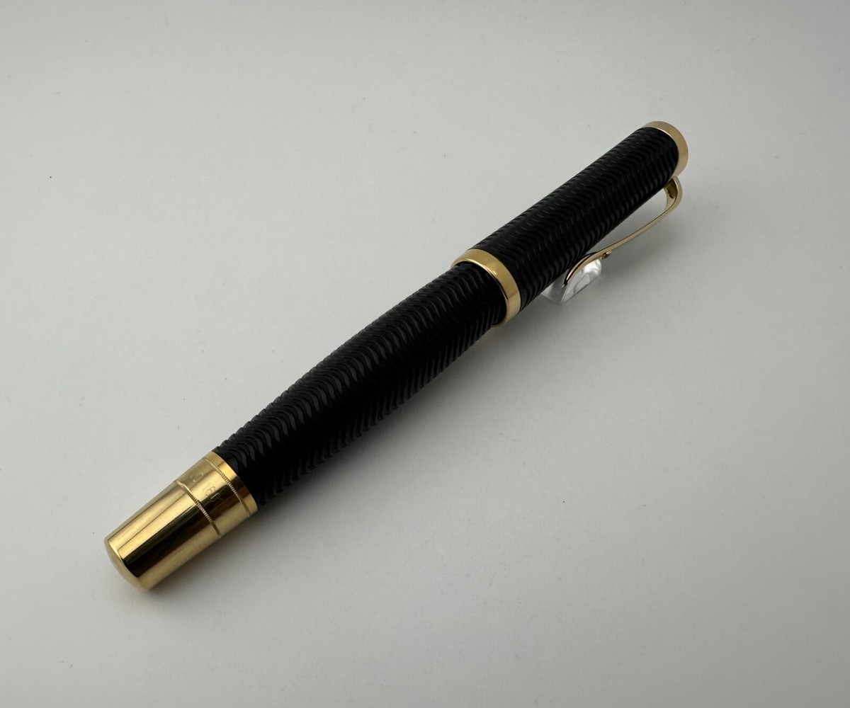MONT BLANC ヴァージニア・ウルフ Stylo Plume Montblanc Virginia Woolf N°10333 Édition Limitée