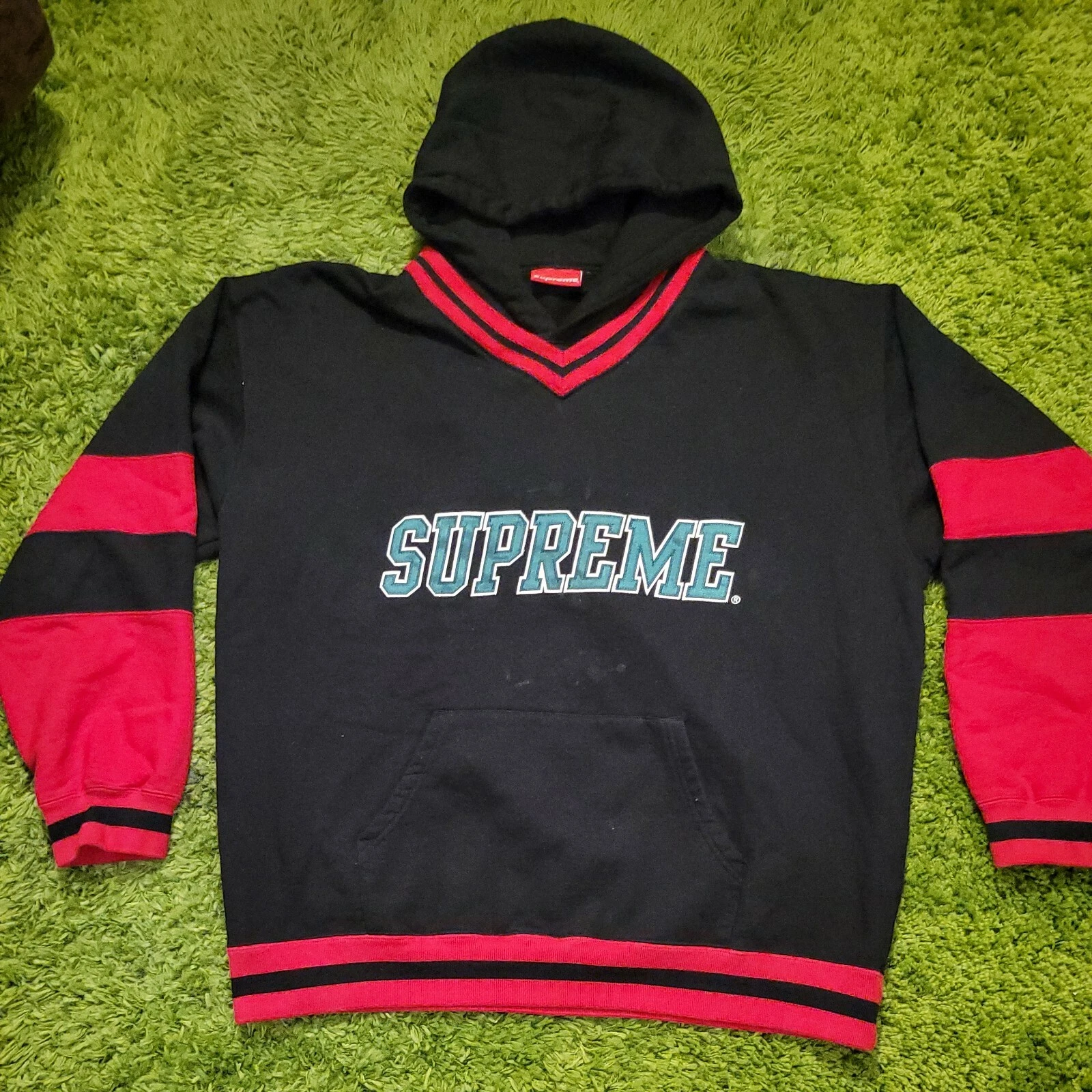 Sweat shirt à capuche Supreme Hockey authentique en rouge et noir 2020 taille XL