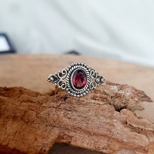 Garnet Gemstone 925 Sterling Silver Women's Ring Handmade Gift Jewelry