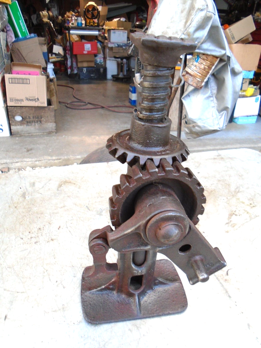 Antique Vintage Ford Script Car Truck Screw Walker Jack Tool Model