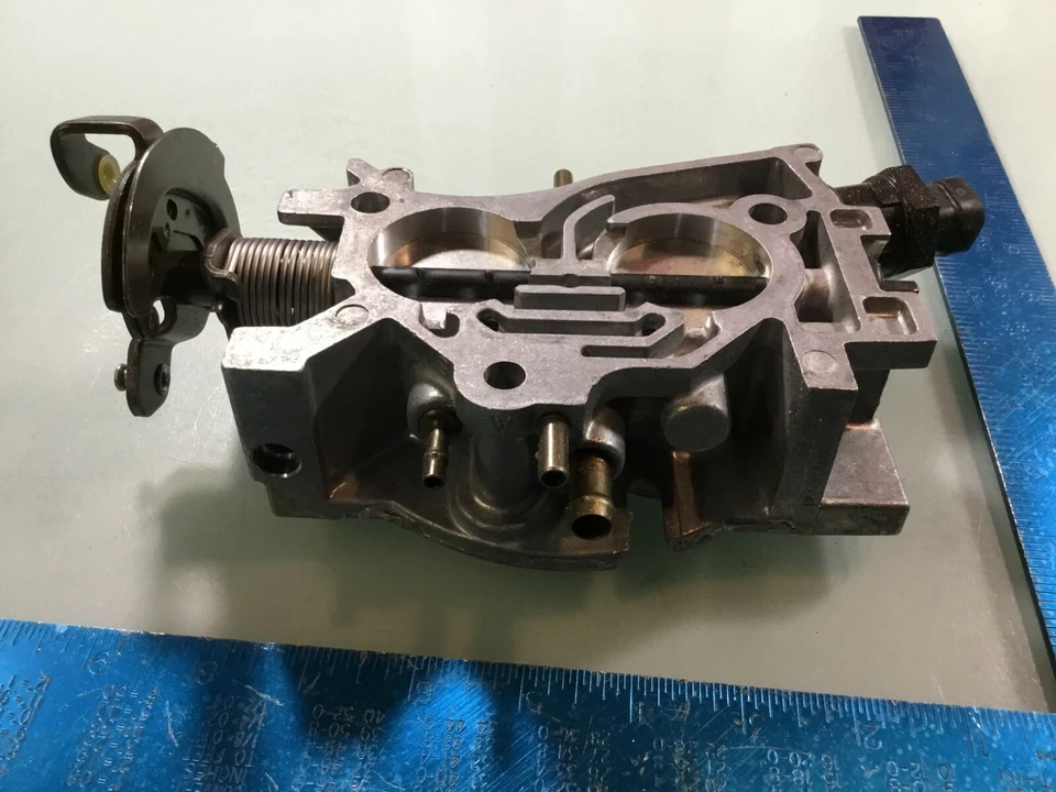 Carrocería del acelerador 95-96 Chevrolet G30 GMC G3500 5,7 L ACDelco 17113163 nueva E Foto 2 de 4