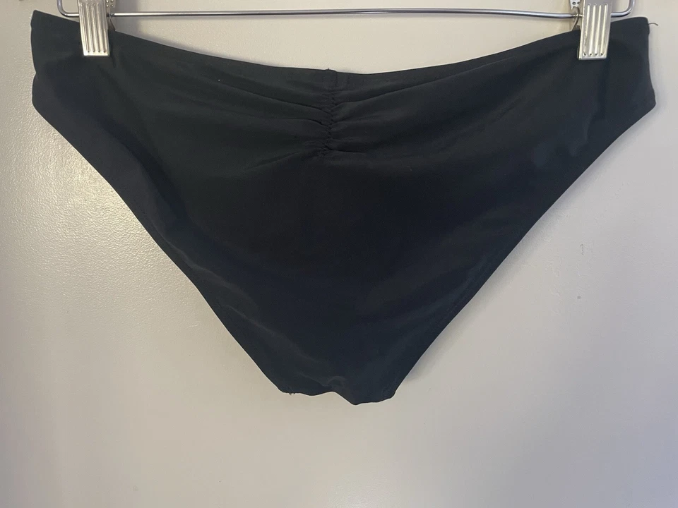 Parte inferior de natación de bikini Old Navy para mujer forrada negra lisa de nailon con espalda cruzada negra M Foto 4 de 4