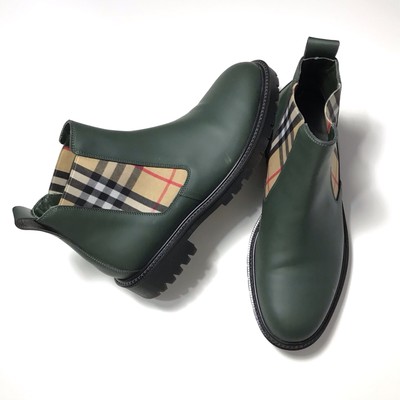 Burberry Mens Bottle Green Leather Classic Nova Check  display picture 1