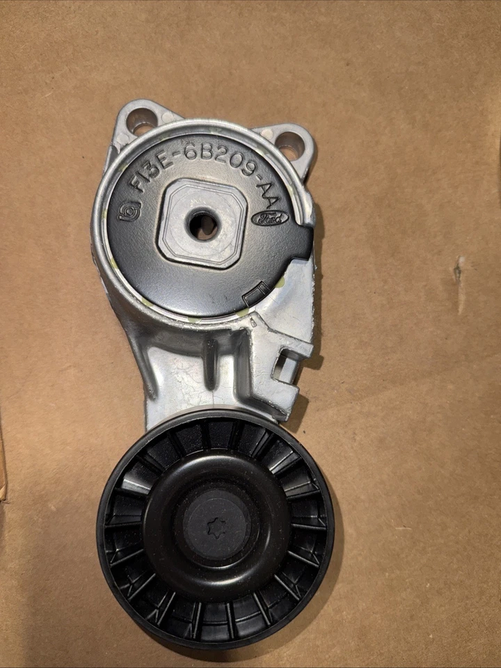 🔥Tensor de correa OEM Ford Serpentine F13Z6B209A 88-91 Tempo Topacio 2,3 l Foto 2 de 4