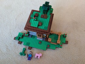 LEGO Minecraft: The First Night (21115) 100% Complete 