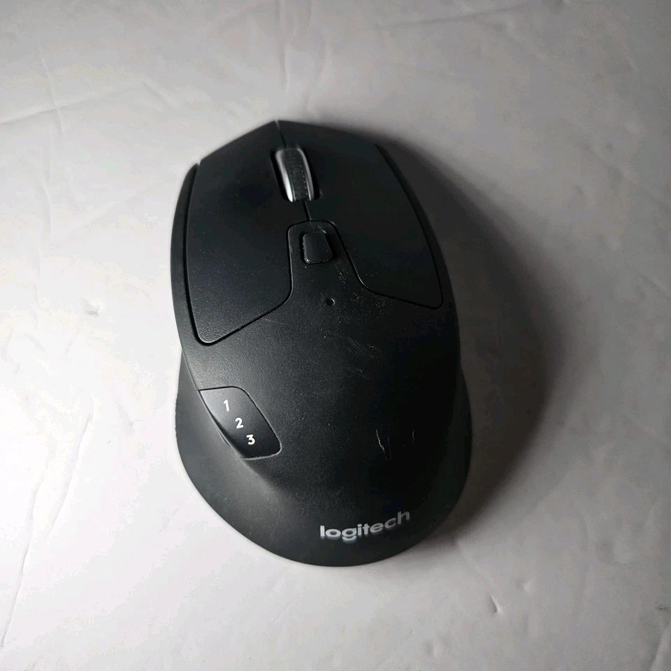 Logitech M720 Triathlon Multi-Device Wireless Mouse, Bluetooth, USB Unifying Rec - Image 4 of 4