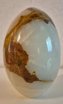 Onyx Marble Stone Egg 1.6kg 13.5cm