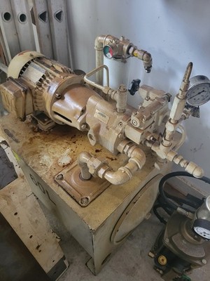 Custom Hydraulic system, WEC 3 phase Motor, Vickers Axial Piston Pump