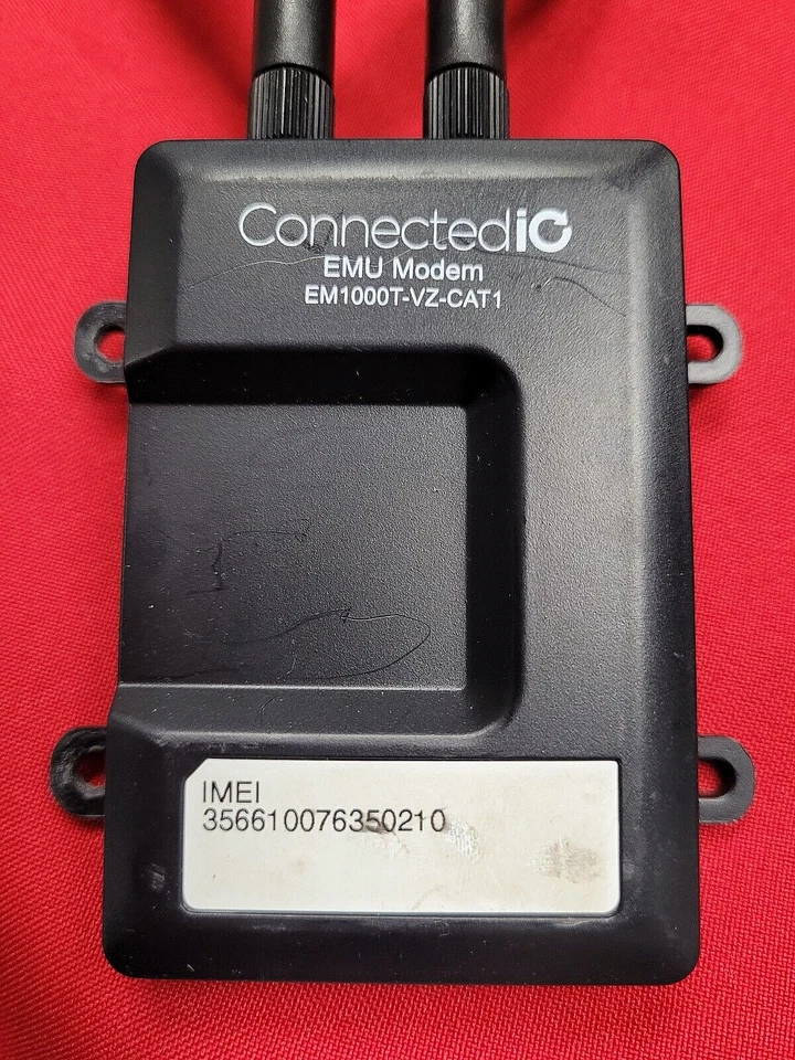 ConnectediO EMU Modem EM1000T-VZ-CAT1 (used) with antennae and U/cable - Image 2 of 4
