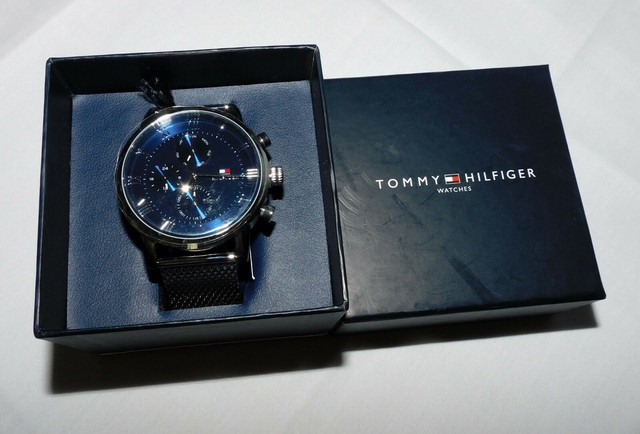 hilfiger mesh watch