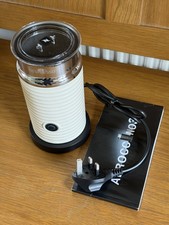 Nespresso Aeroccino 3 Milk Frother Cold & Hot Drinks CREAM