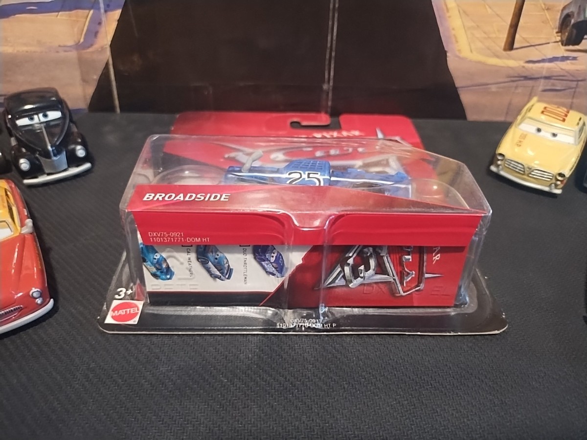 DISNEY PIXAR CARS 3 BROADSIDE THUNDER HOLLOW 2017 NEW DIECAST