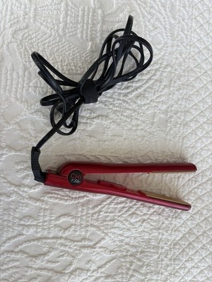 Chi Elite CE1201 Red Hot Iron Hair Straightener Long Chord Works Great