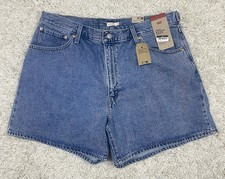 Levi s Cinch Mid-Thigh Shorts Women s Size 34 Medium Wash Stretch Denim NWT