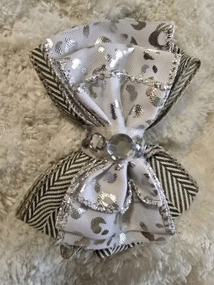 Hairbow Silver White Handmade for All Hair Types